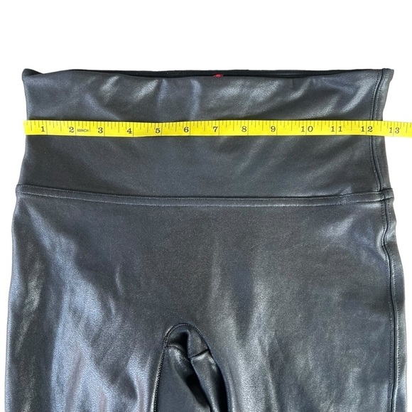 SPANX Ready To Wow Black Shiny Faux Leather Leggings Medium Stretch Comfortable - Picture 8 of 10